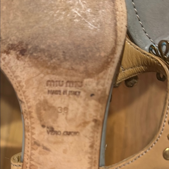 Miu Miu Tan and Blue Sandals with T-Strap Design - Picture 4 of 4